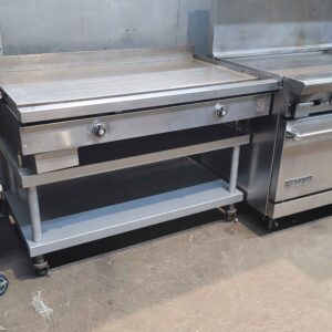 Reconditioned 48" Thermostatically Controlled Flat Top Grill On Stand